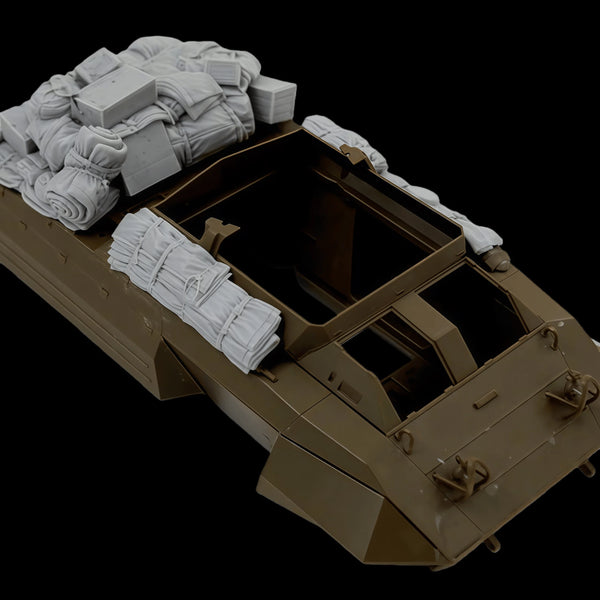 1/35 Modern Armored Personnel Carrier, Resin Model Vehicle Kit, Unassembled and Unpainted