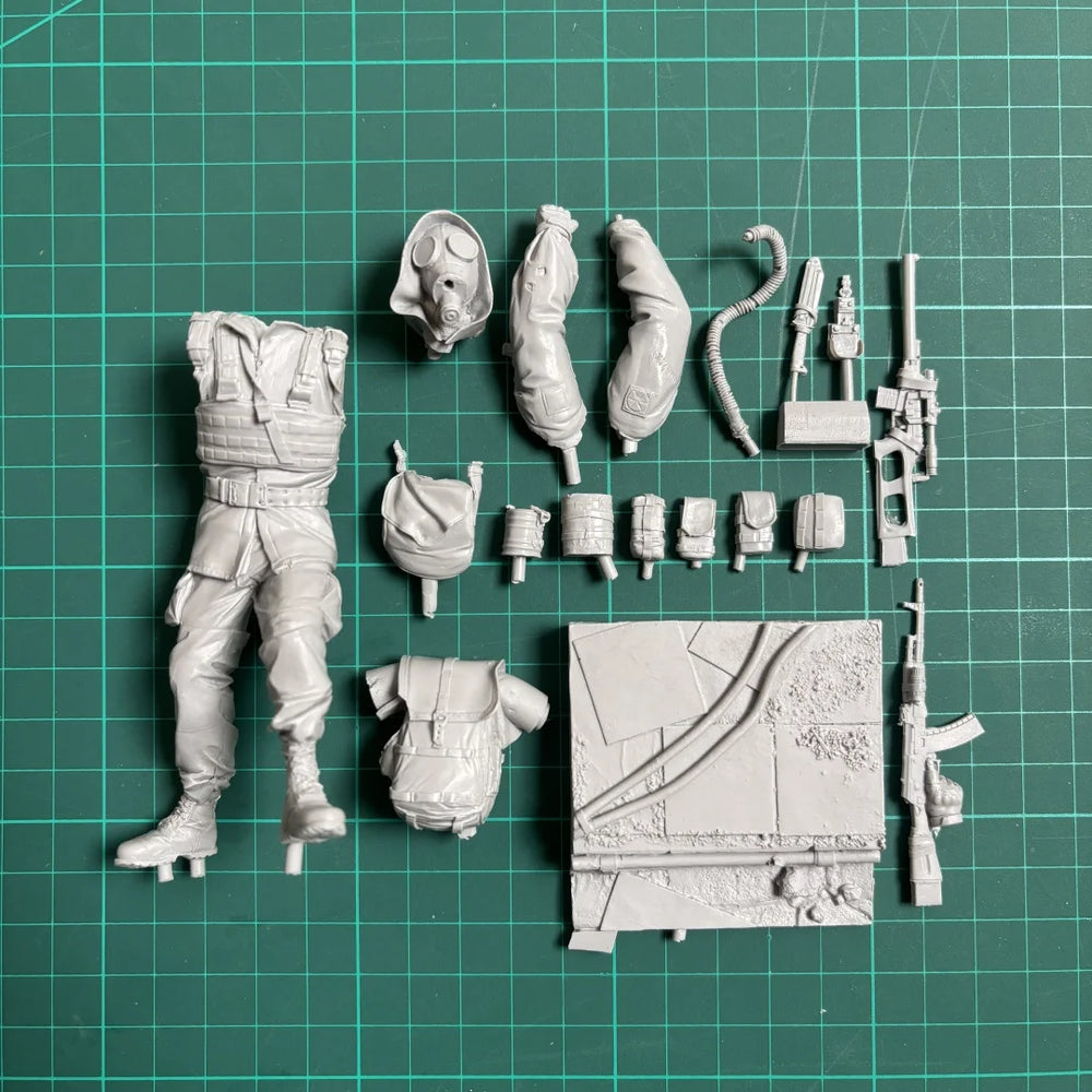 120mm Post-Apocalyptic Warrior, Resin Model Figure Kit, Sci-Fi Theme, Unassembled and Unpainted