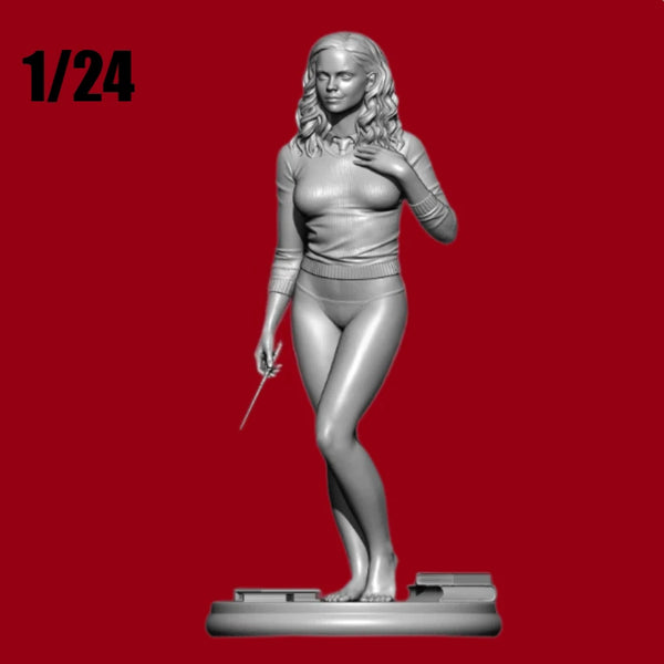 1/24 Swordswoman with Voluminous Curled Hair, Resin Model Figure Kit, Unassembled and Unpainted