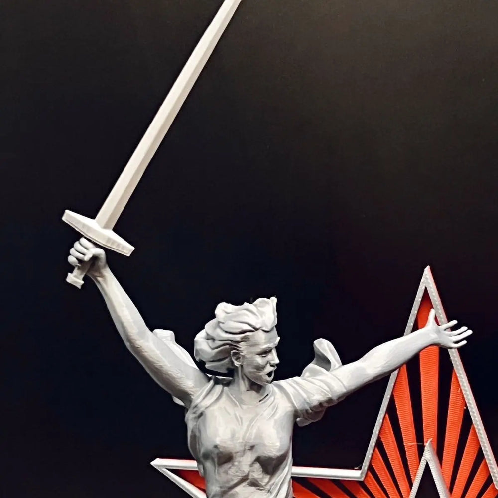 WWII Soviet Motherland Monument, Resin Model Figure Kit, Unassembled and Unpainted