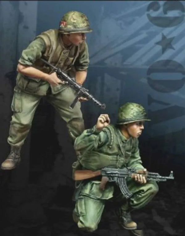 1/35 WWI Infantry Soldiers, 2 Figures, Resin Model Figure Kit, Unassembled and Unpainted