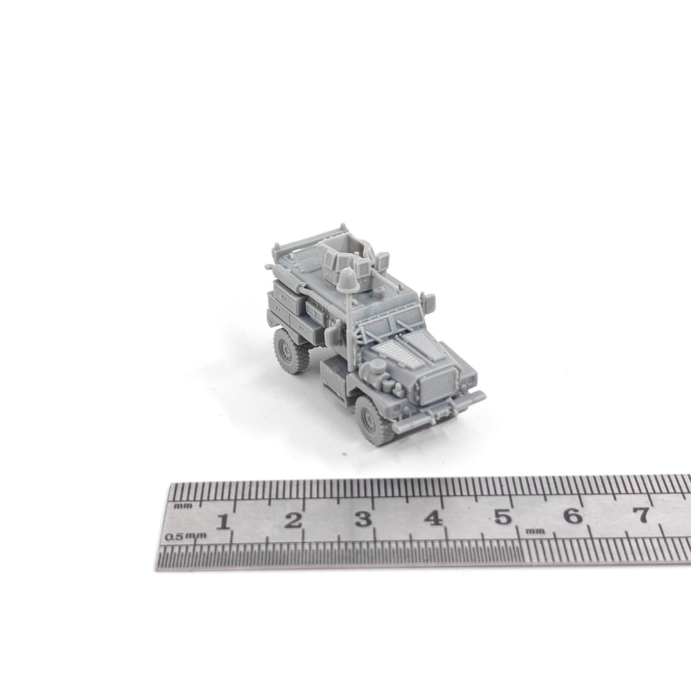 1/144 Modern Cougar 4x4 MRAP Armored Vehicle, Resin Model Vehicle Kit, Unassembled and Unpainted