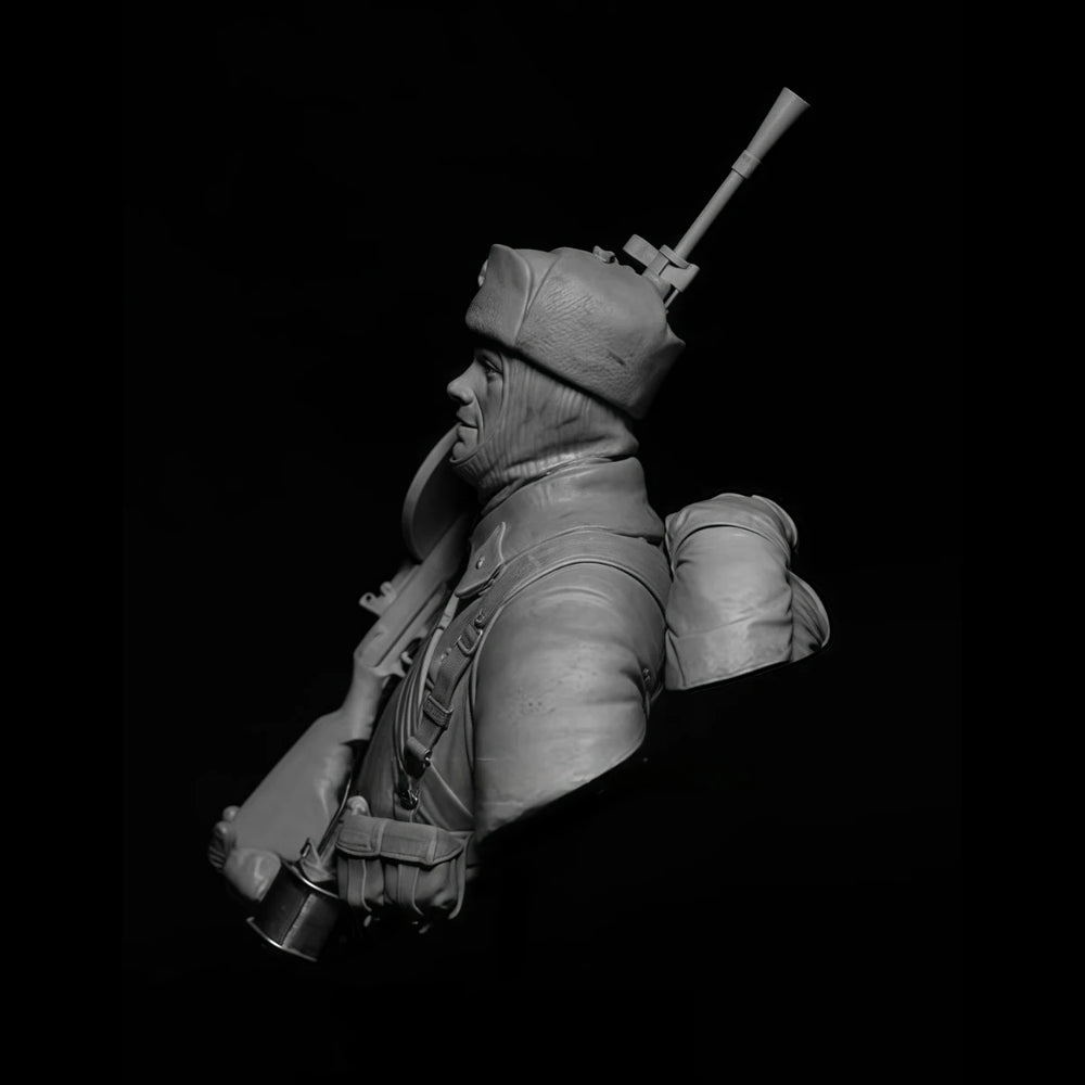 1/10 WWII Soviet Machine Gunner, Resin Model Bust Kit, Unassembled and Unpainted