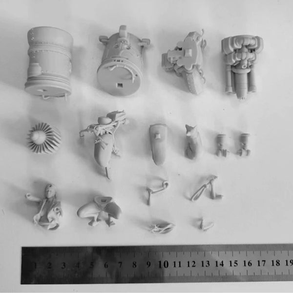 1/24 Dragons & Creatures, 5 Figures, Resin Model Creature Kit, Fantasy Theme, Unassembled and Unpainted