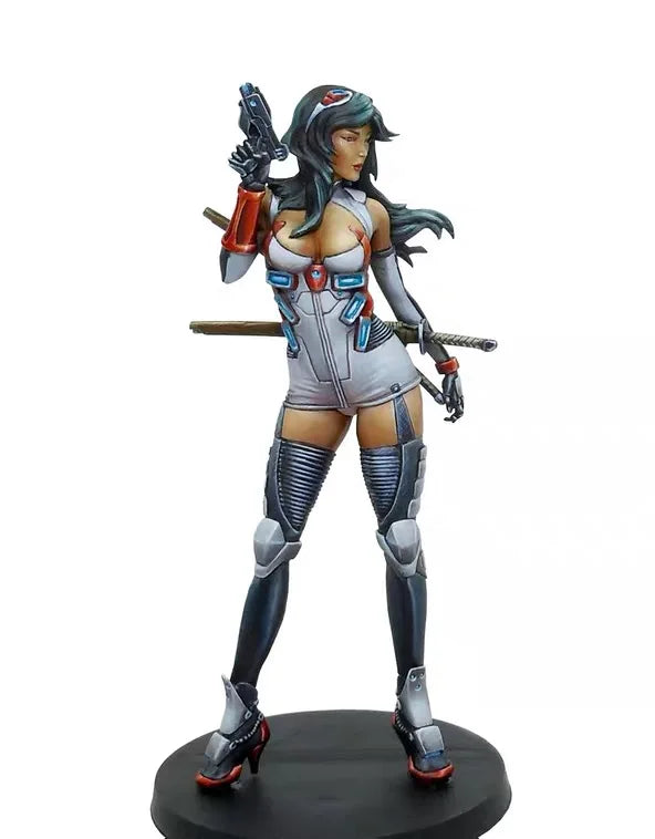 1/20 Female Warrior with Plasma Weapons, Resin Model Figure Kit, Fantasy Theme, Unassembled and Unpainted
