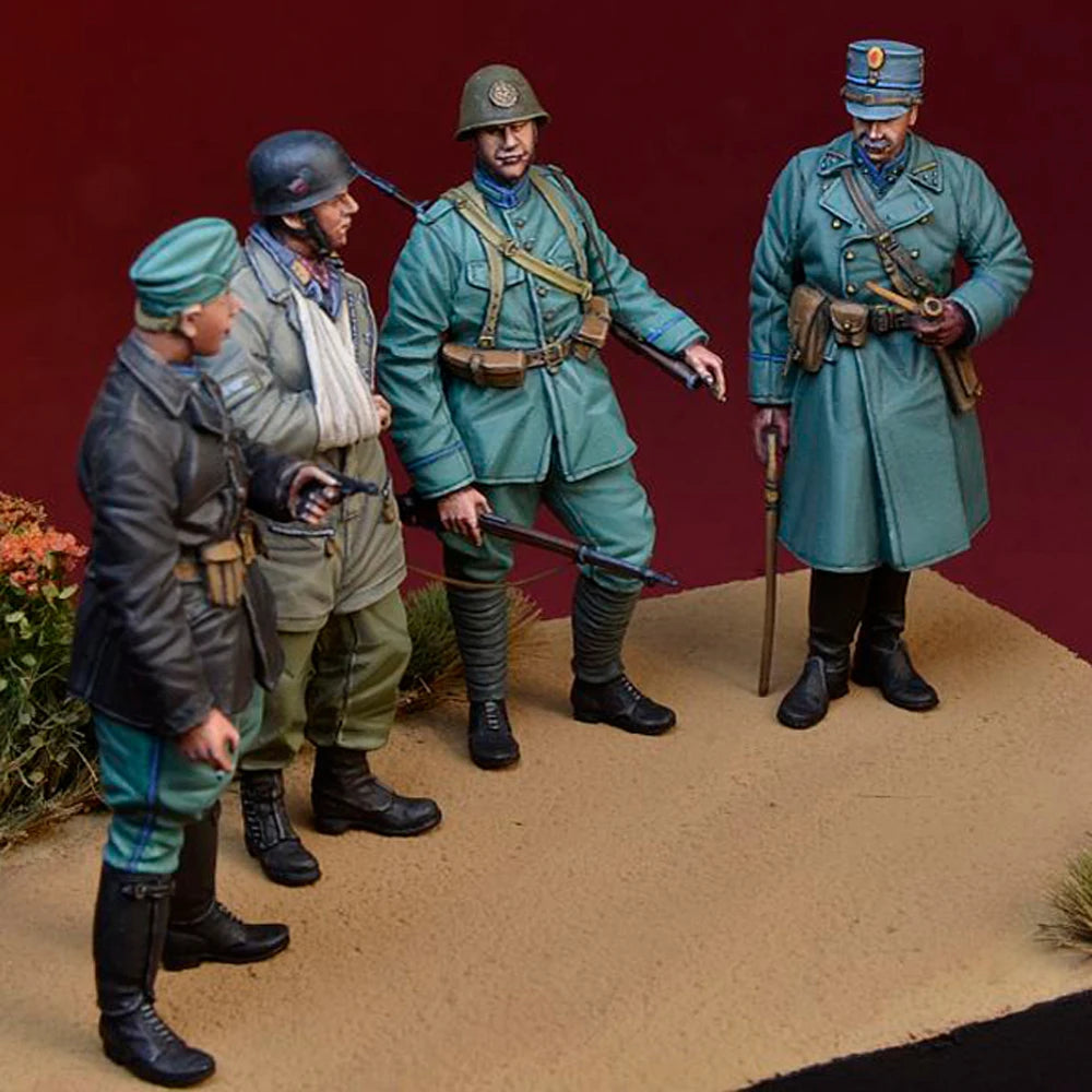 1/35 WWI Military Soldiers in Dress Uniforms, 12 Figures, Resin Model Figure Kit, Unassembled and Unpainted
