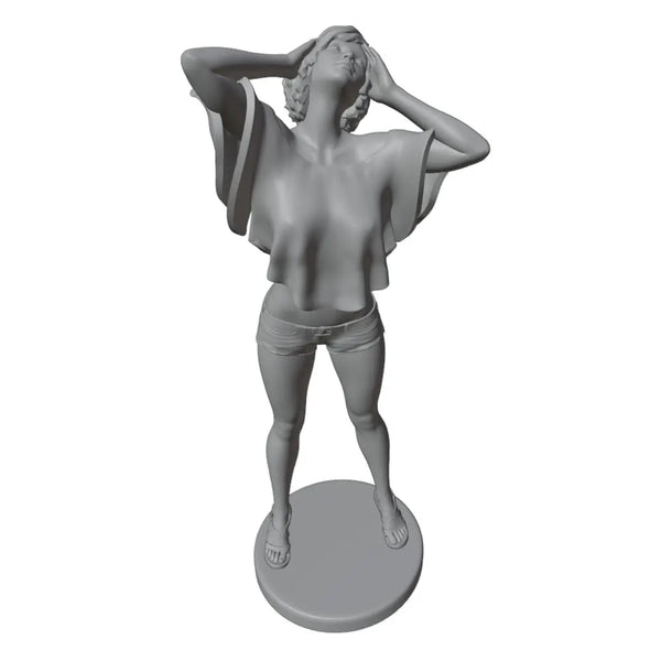 1/24 Casual Pin-up in Shorts and Flip-Flops, Resin Model Figure Kit, Unassembled and Unpainted
