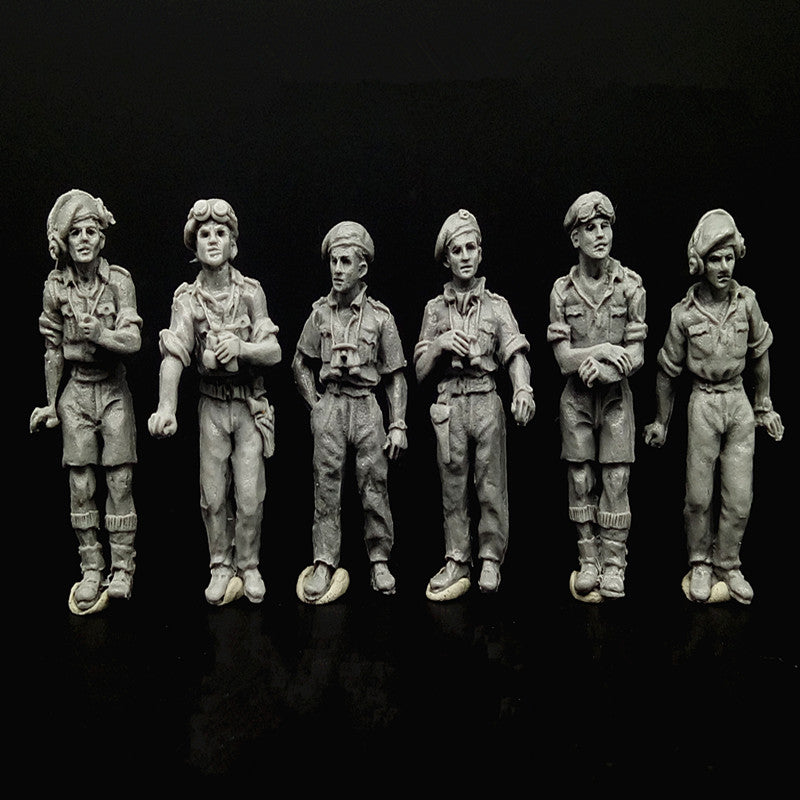 1/72 WWII British Armored Force, 18 Figures, Resin Model Figure Kit, Unassembled and Unpainted