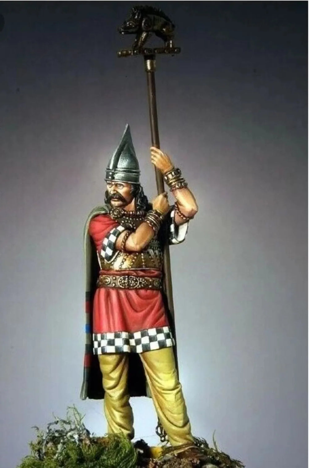 1/32 Germanic Warrior in Red Tunic with Halberd, Resin Model Figure Kit, Fantasy Theme, Unassembled and Unpainted