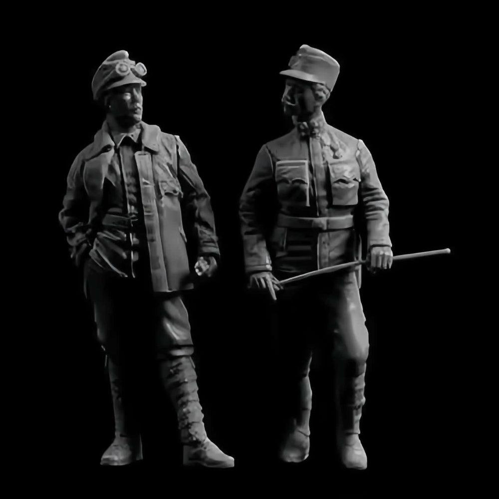 1/35 WWI British Infantry with Campaign Hats and Puttees, 4 Figures, Resin Model Figure Kit, Unassembled and Unpainted