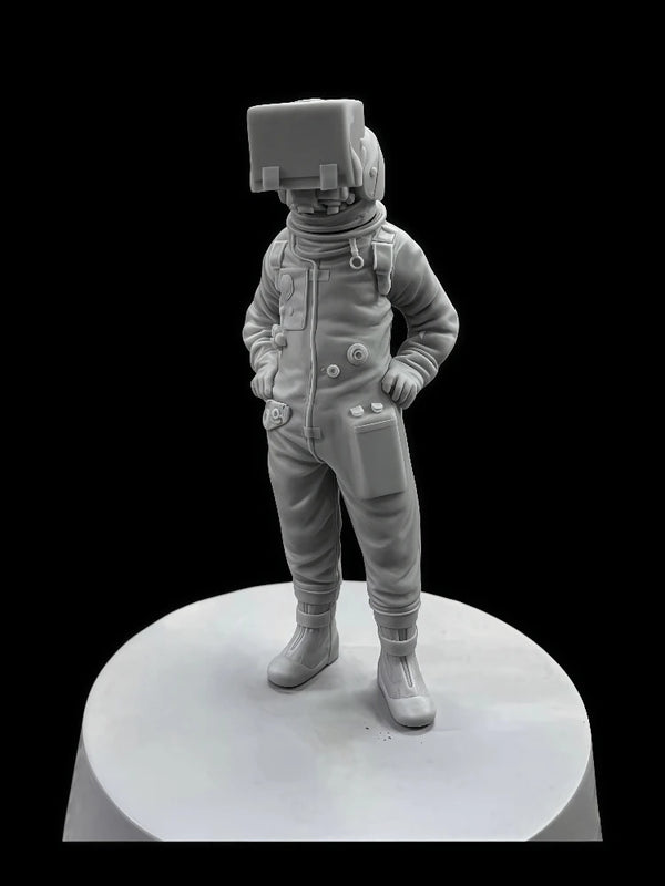 1/20 Space Astronaut EVA Spacesuit, Resin Model Figure Kit, Sci-Fi Theme, Unassembled and Unpainted