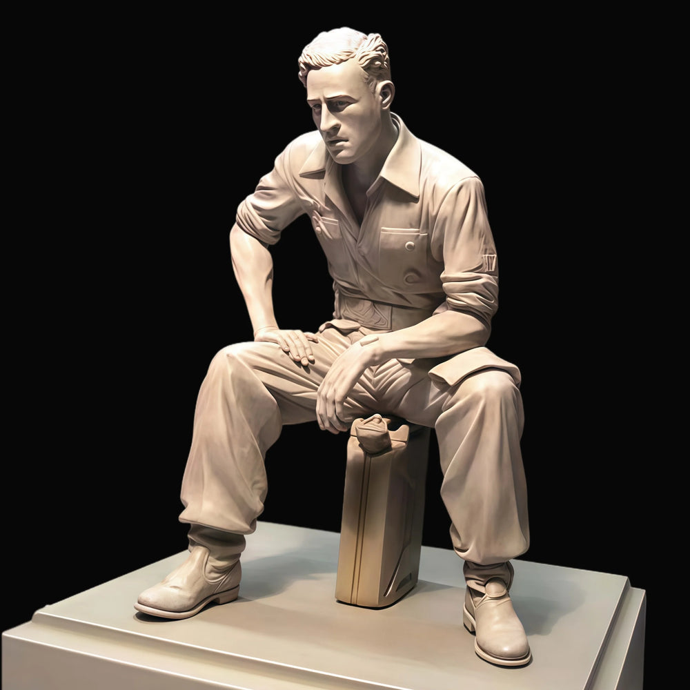 1/16 Modern Civilian Seated in Casual Shirt, Resin Model Figure Kit, Unassembled and Unpainted