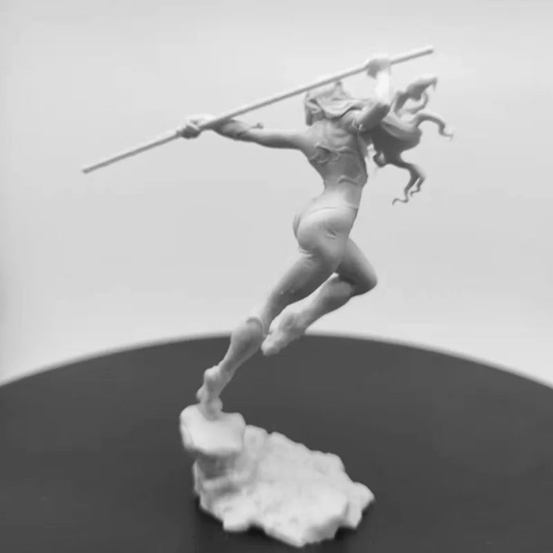 1/24 Warrior with Crescent Horns Thrusting Spear, Resin Model Figure Kit, Fantasy Theme, Unassembled and Unpainted