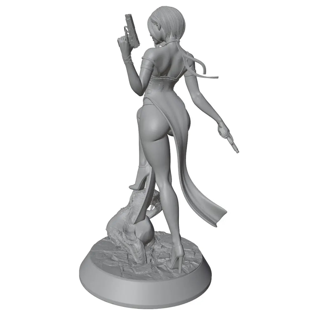 1/24 Female Warrior with Swords, Resin Model Figure Kit, Fantasy Theme, Unassembled and Unpainted