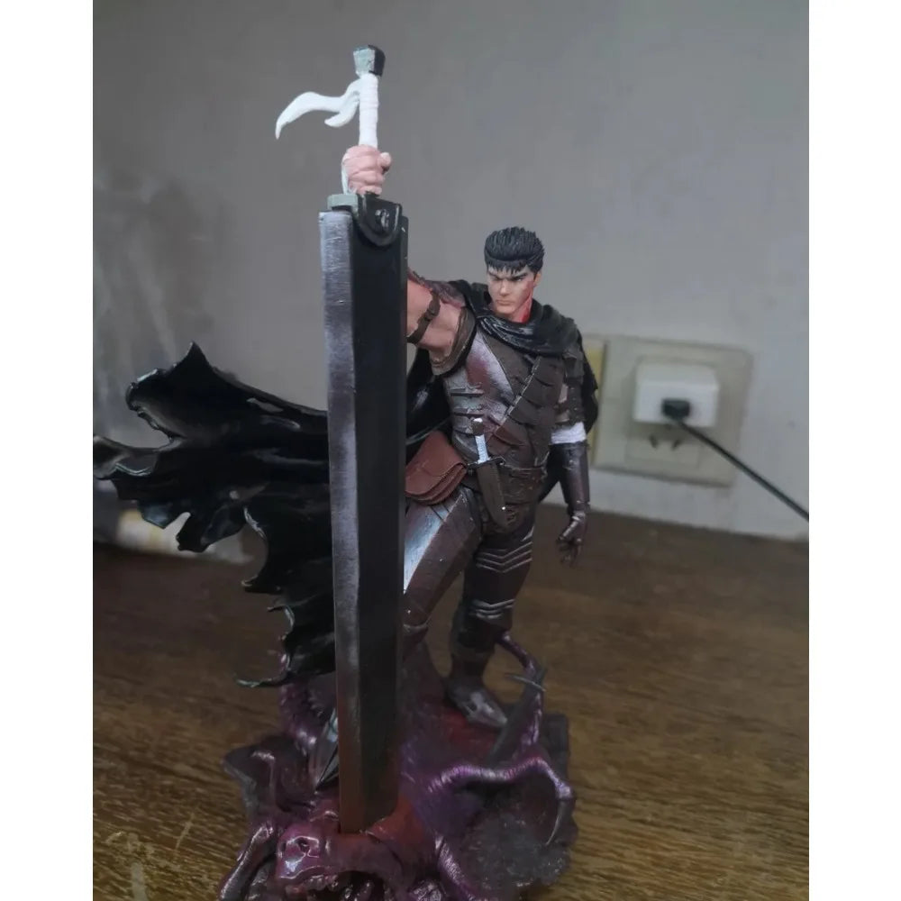 Armored Fantasy Warrior with Winged Cape, Resin Model Figure Kit, Fantasy Theme, Unassembled and Unpainted