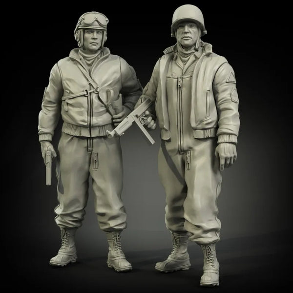 1/35 WWII German WWII Army Tanker, 2 Figures, Resin Model Figure Kit, Unassembled and Unpainted