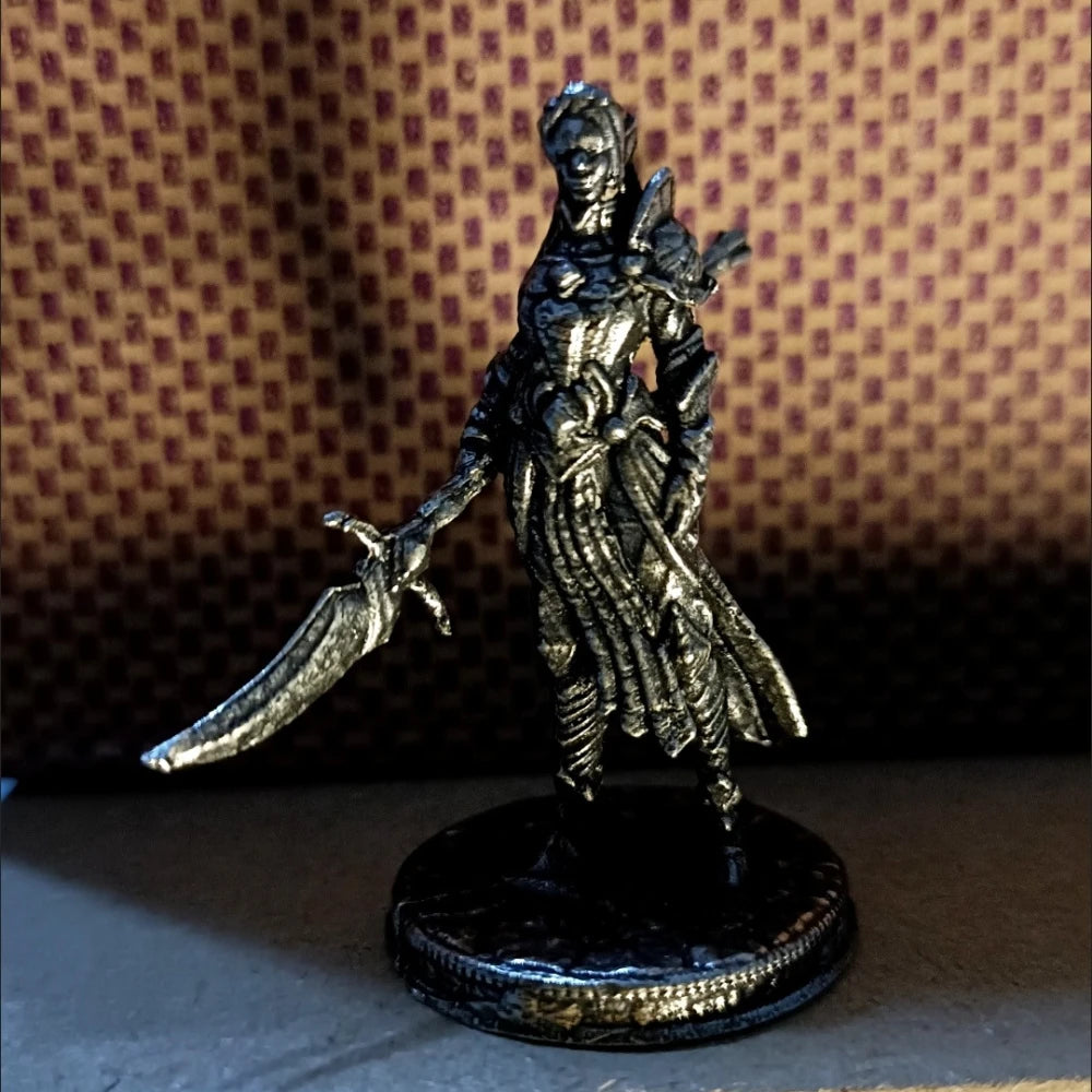 Warrior Miniatures, 8 Figures, Resin Model Figure Kit, Fantasy Theme, Unassembled and Unpainted