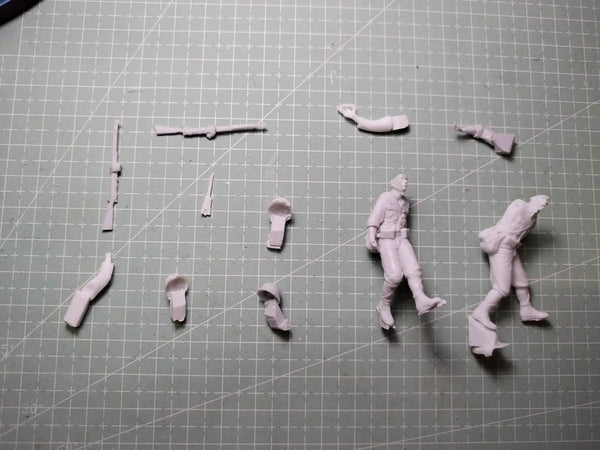 WWII German Soldier — 1/35 Resin Figure
