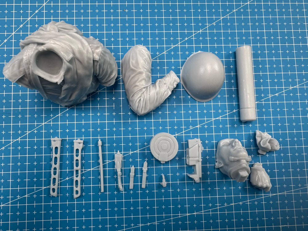 1/10 WWI Infantry Officer, Resin Model Bust Kit, Unassembled and Unpainted