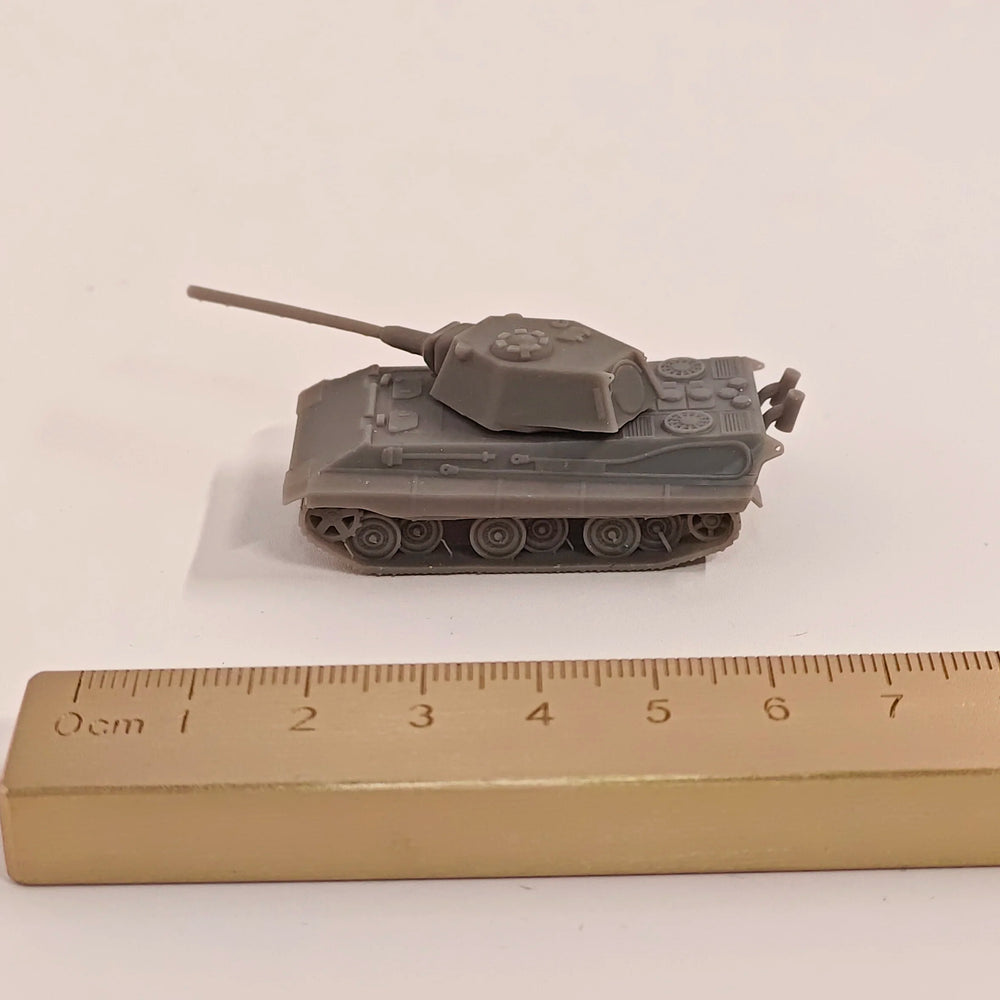 1/144 WWII German E50 Tank, Resin Model Vehicle Kit, Unassembled and Unpainted