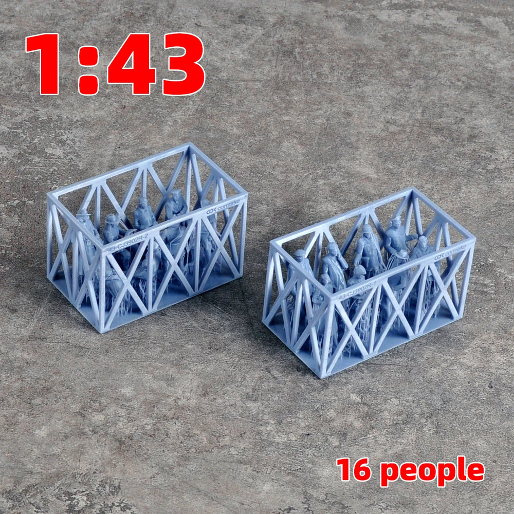 1/35 Civilian Town Residents, 8 Figures, Resin Model Figure Kit, Historical Theme, Unassembled and Unpainted