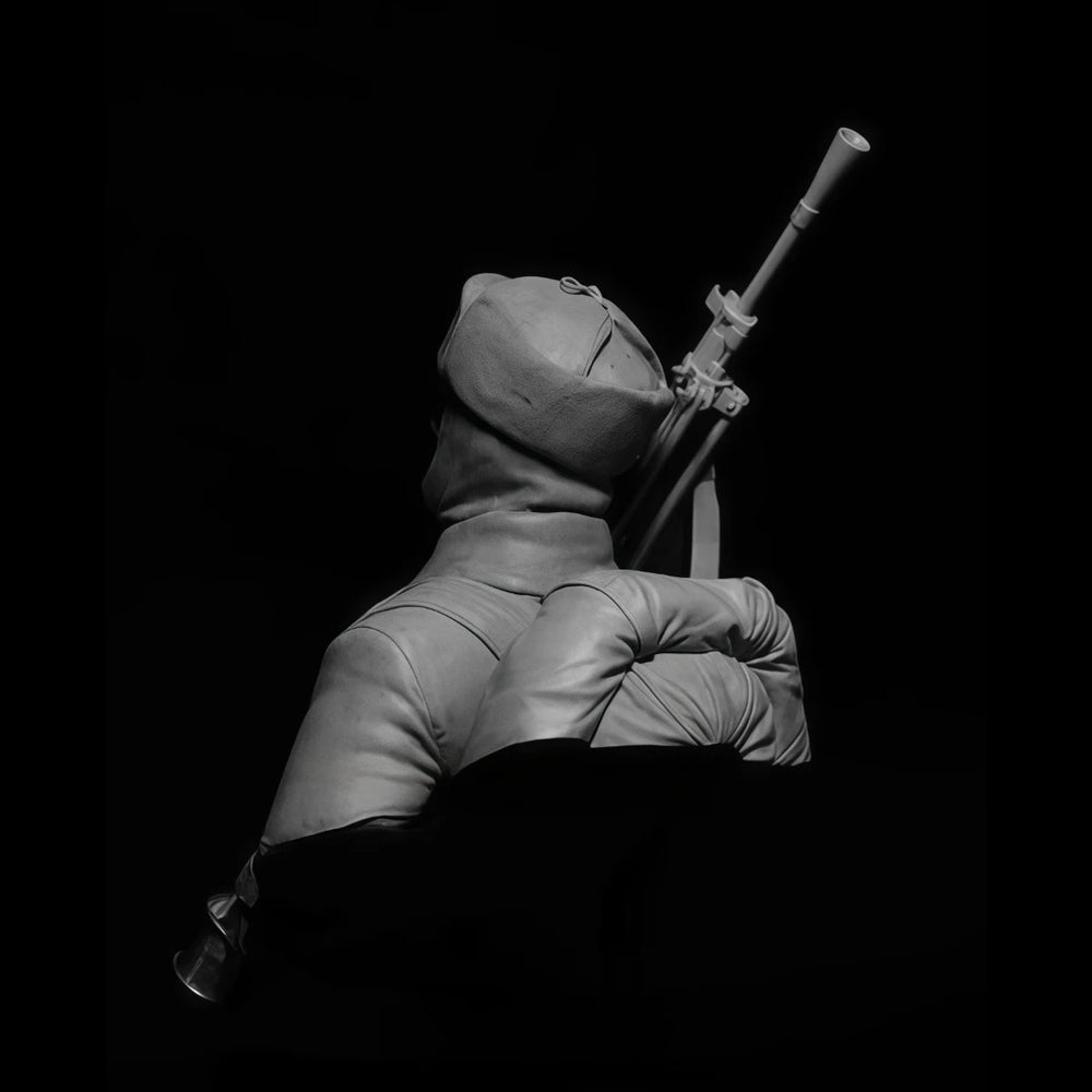 1/10 WWII Soviet Machine Gunner, Resin Model Bust Kit, Unassembled and Unpainted