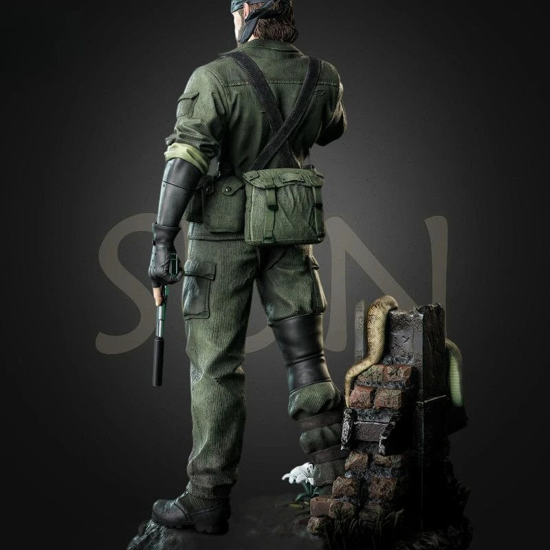 Modern Russian Sergeant with Rifle, Resin Model Figure Kit, Unassembled and Unpainted