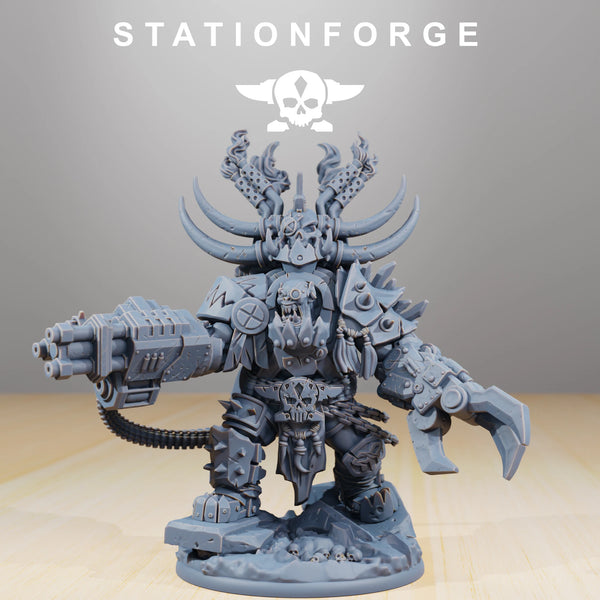 Ork War Boss, Resin Model Figure Kit, Fantasy Theme, Unassembled and Unpainted