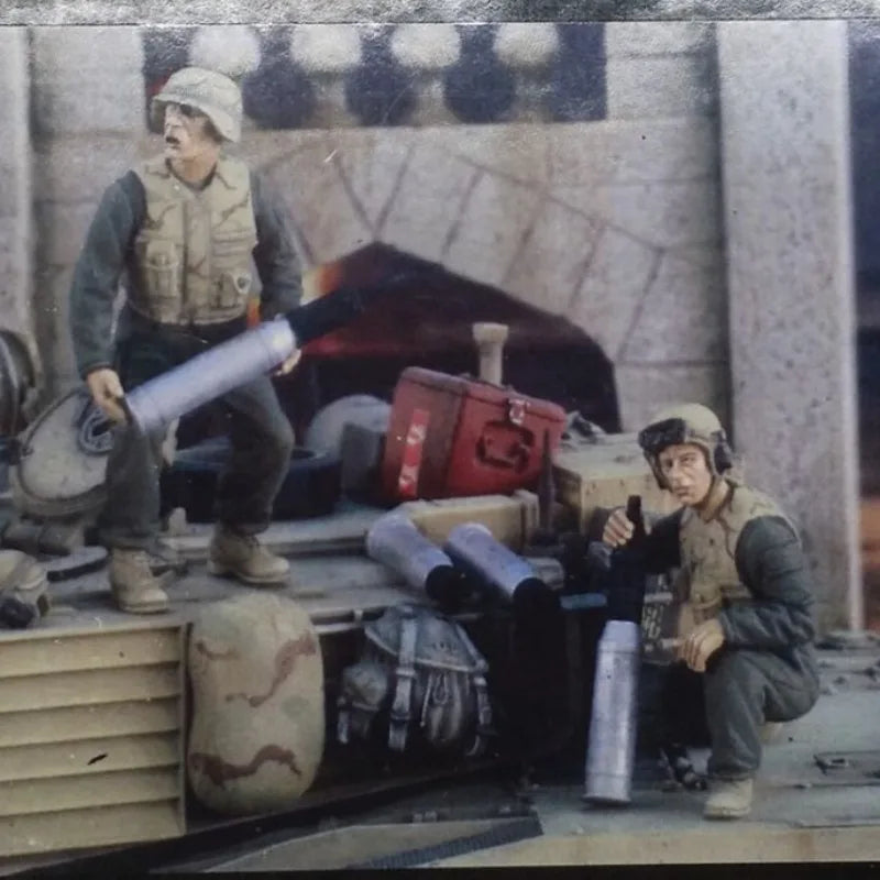 1/35 WWII US Army Fortified Position, 2 Figures, Resin Model Figure Kit, Unassembled and Unpainted