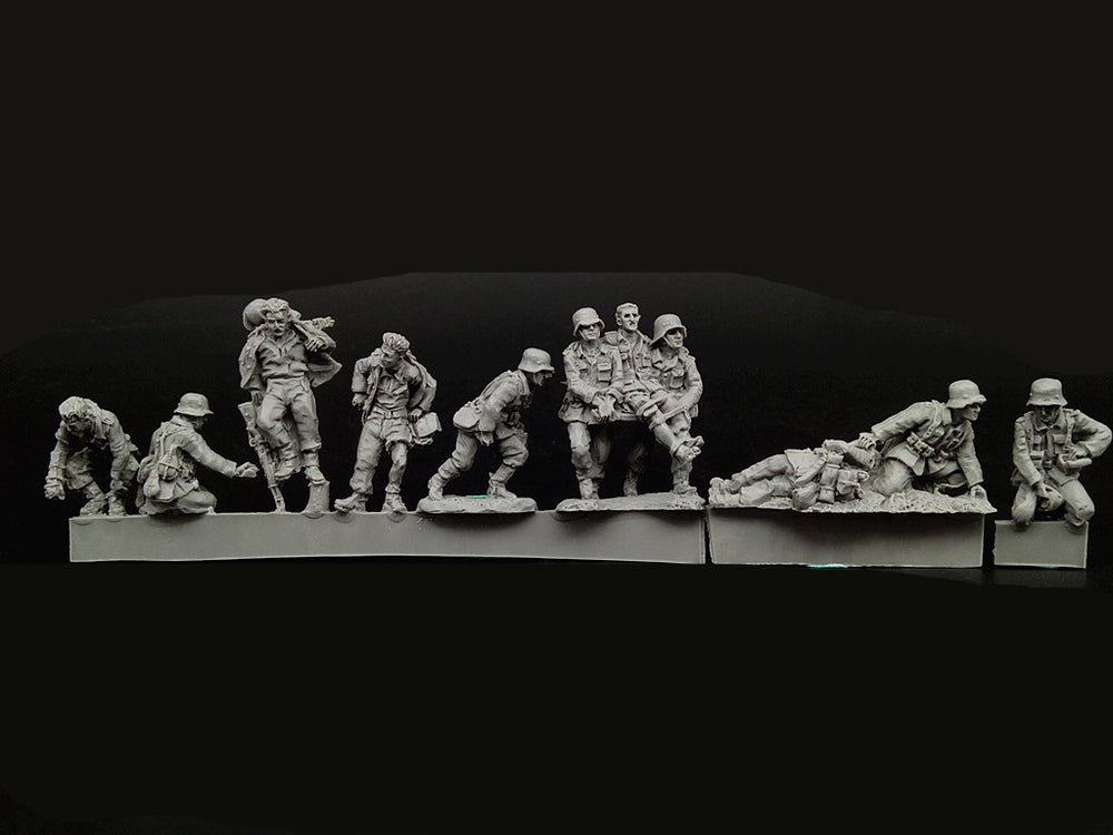 1/72 Modern Military Rescue & Medical, 11 Figures, Resin Model Figure Kit, Unassembled and Unpainted