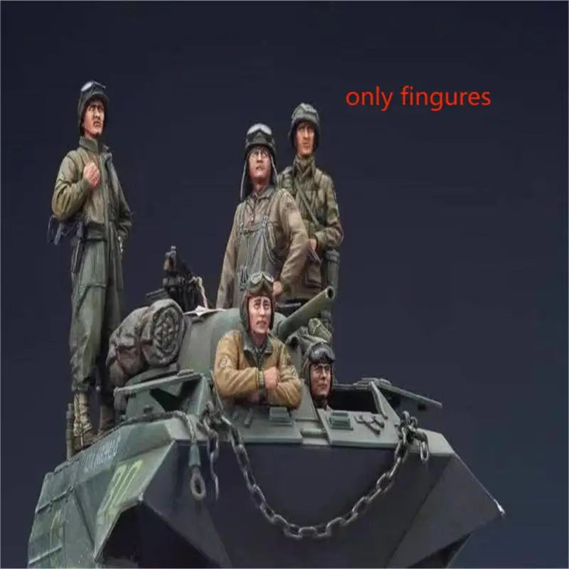1/35 WWII German Panzer Crew with Mounted Gun, 6 Figures, Resin Model Figure Kit, Unassembled and Unpainted