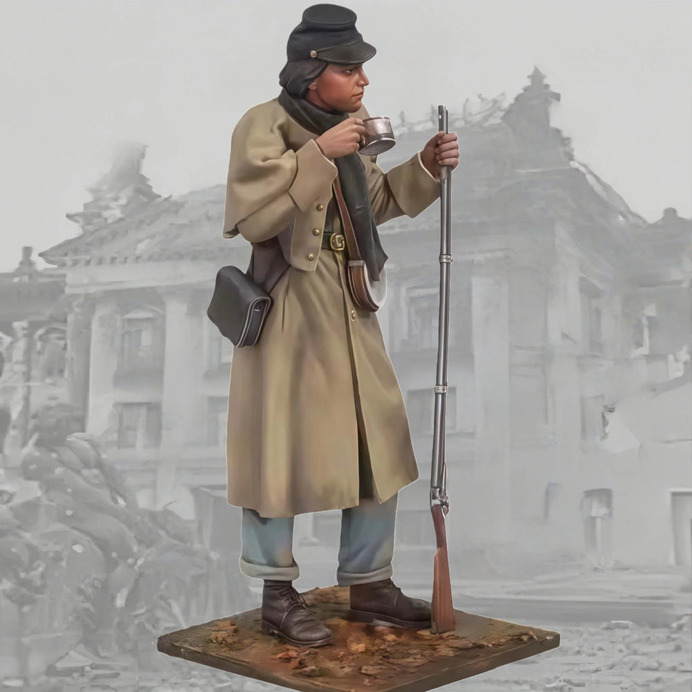 1/24 WWI Soldiers at Rest, 2 Figures, Resin Model Figure Kit, Unassembled and Unpainted