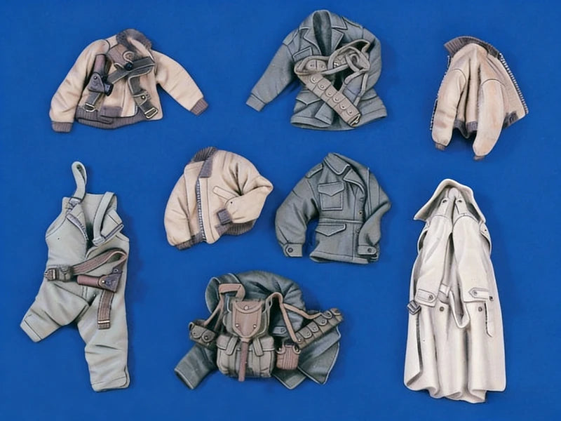 1/35 WWII US Army Soldiers with Equipment, 5 Figures, Resin Model Figure Kit, Unassembled and Unpainted