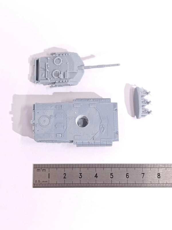 1/144 Modern Italian C1 Ariete, Resin Model Vehicle Kit, Unassembled and Unpainted