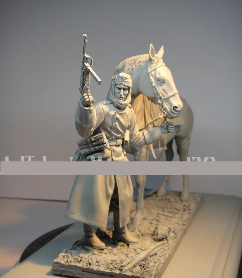 1/16 Napoleonic Mounted Cavalry, Resin Model Figure Kit, Unassembled and Unpainted
