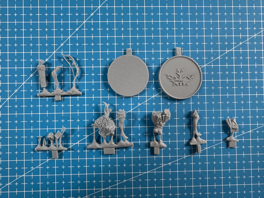 Fantasy Female Warrior with Dual Axes 40mm Resin Figure Kit - resin model view 2