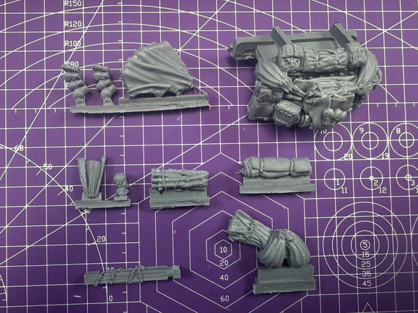 1/35 Cold War Tank Debris, Resin Model Vehicle Kit, Unassembled and Unpainted
