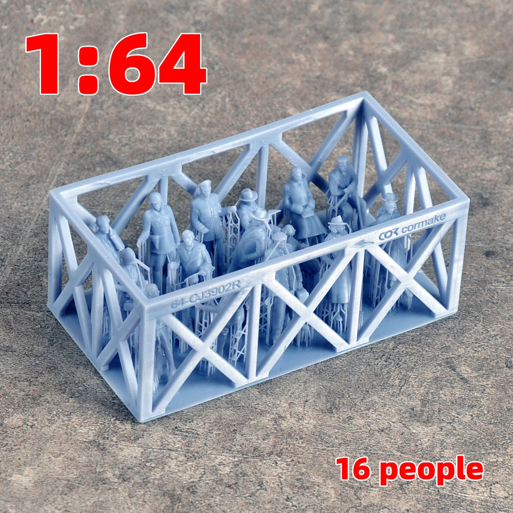 1/35 Civilian Town Residents, 8 Figures, Resin Model Figure Kit, Historical Theme, Unassembled and Unpainted