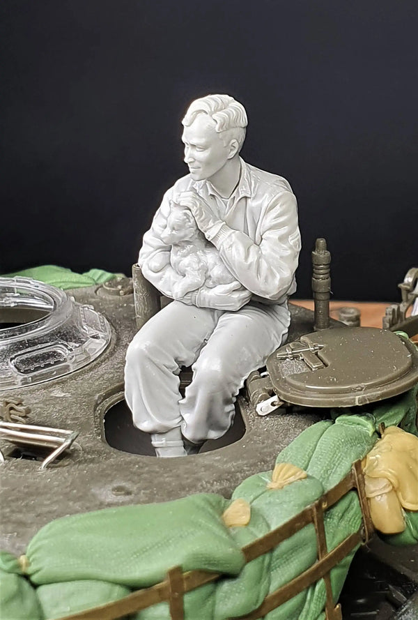 1/35 Modern Military Seated Soldier, Resin Model Figure Kit, Unassembled and Unpainted