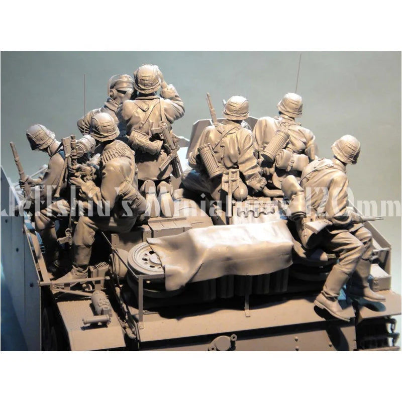 1/16 WWII German Squad, 8 Figures, Resin Model Figure Kit, Unassembled and Unpainted