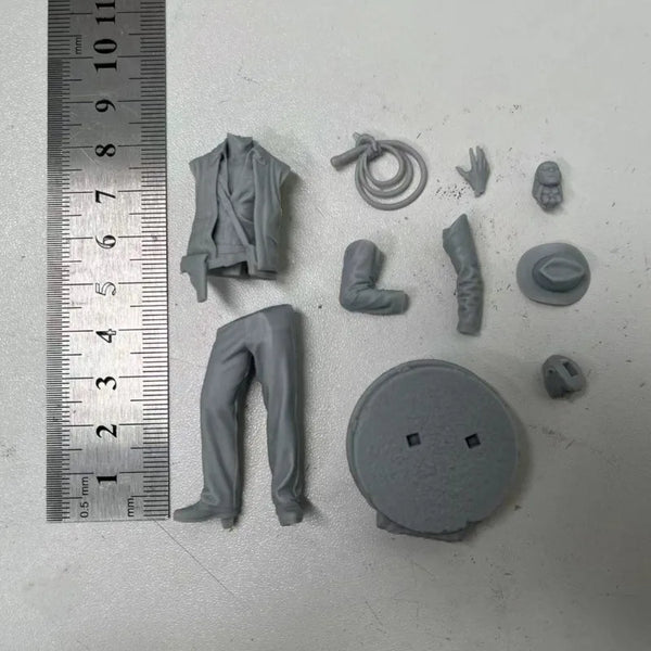 1/24 Indiana Jones Explorer, Resin Model Figure Kit, Historical Theme, Unassembled and Unpainted