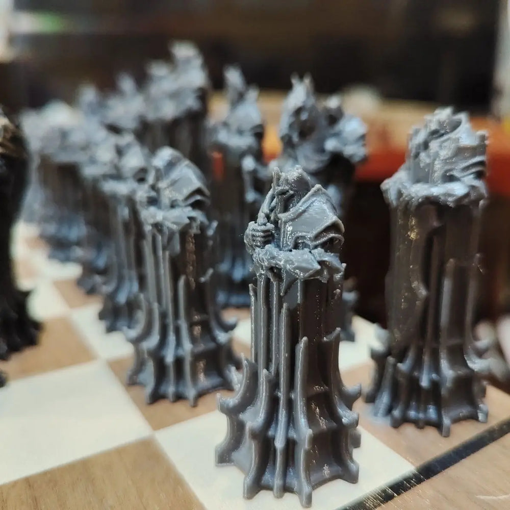 Medieval Paladin Holy Knight Chess, 32 Figures, Resin Model Figure Kit, Unassembled and Unpainted