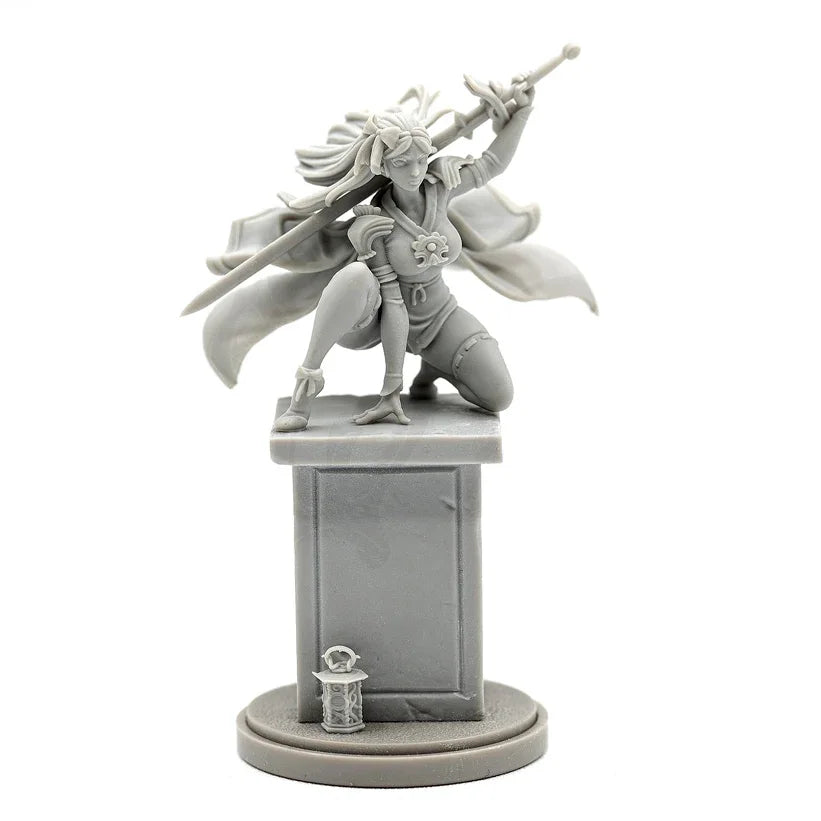 38mm Sorceress with Red Cloak Casting Spell, Resin Model Figure Kit, Anime Theme, Unassembled and Unpainted