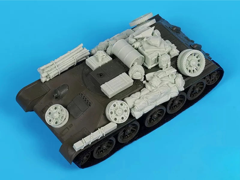 1/35 WWII Soviet T-34T Tank Recovery Vehicle, Resin Model Vehicle Kit, Unassembled and Unpainted