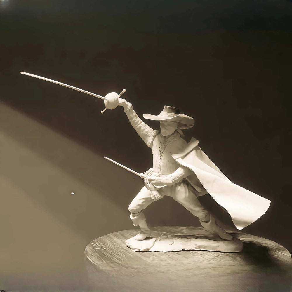 1/24 Swordsman with Cape, Resin Model Figure Kit, Fantasy Theme, Unassembled and Unpainted