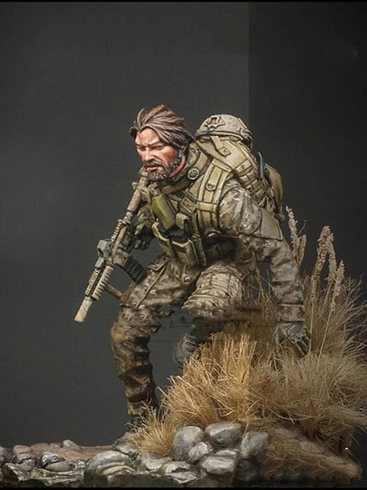 75mm Modern Commander, Resin Model Figure Kit, Unassembled and Unpainted