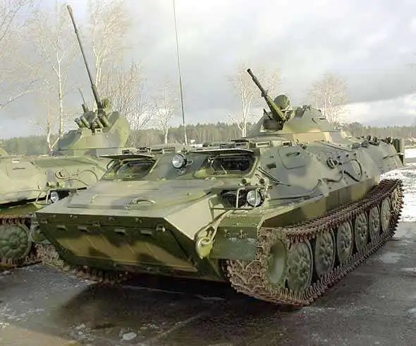 1/144 Cold War MT-LB Armored Personnel Carrier, Resin Model Vehicle Kit, Unassembled and Unpainted