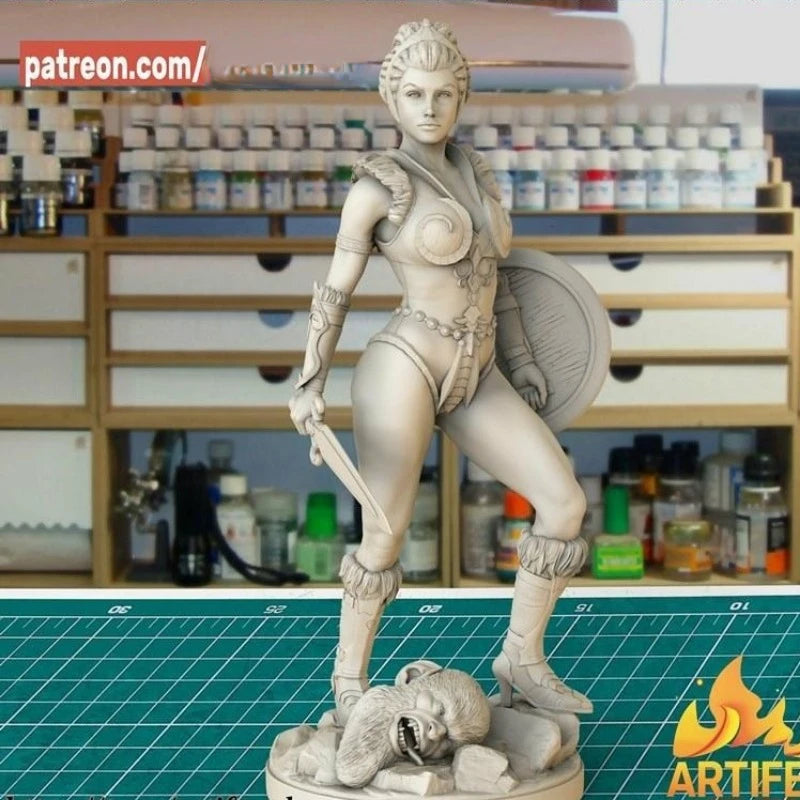 1/24 Ancient Female Warrior Teela, Resin Model Figure Kit, Fantasy Theme, Unassembled and Unpainted