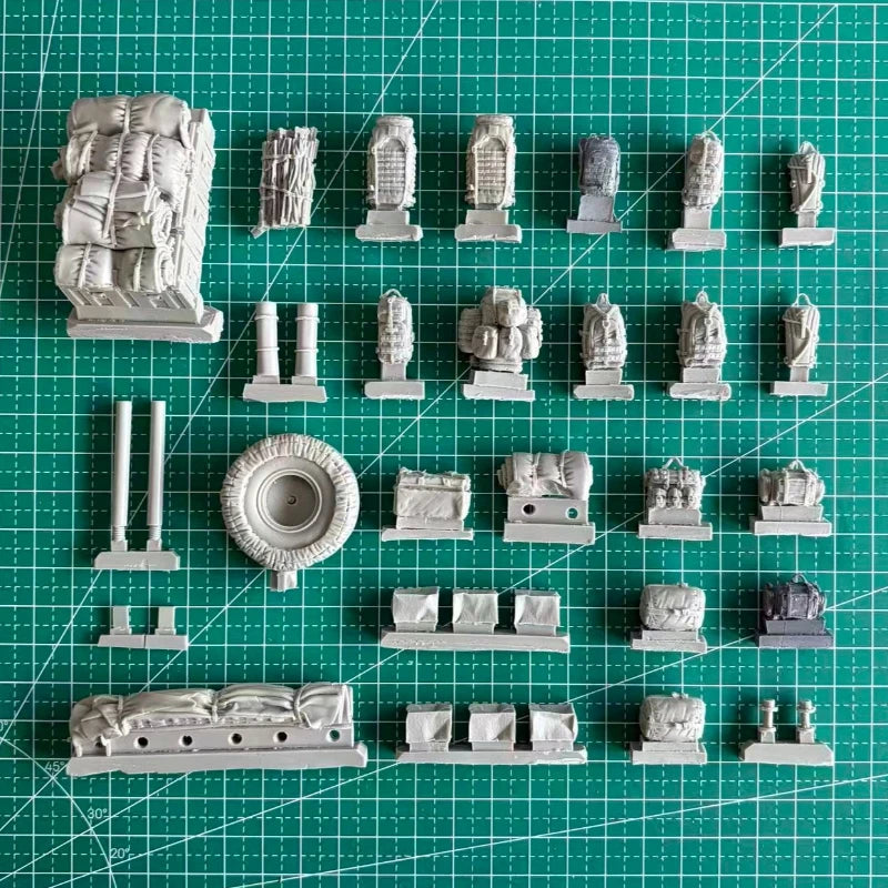 1/35 Modern Australian Bushmaster APC, 12 Figures, Resin Model Vehicle Kit, Unassembled and Unpainted