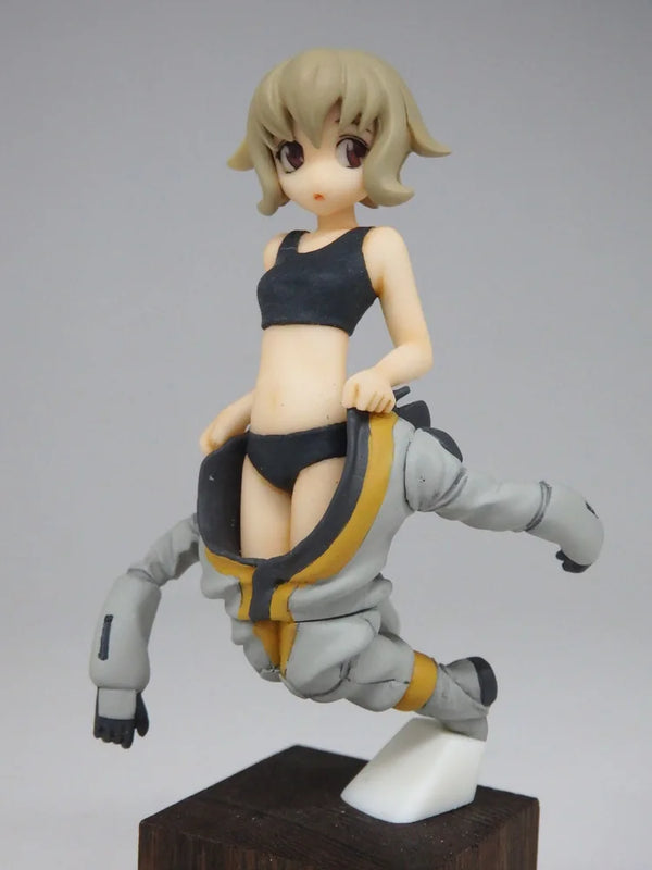 1/20 Girl with Mechanical Suit, Resin Model Figure Kit, Anime Theme, Unassembled and Unpainted